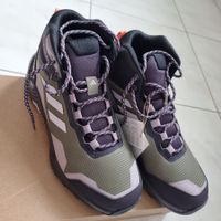 NEUE Adidas Terrex Wanderschuhe Wasserfest, Gr. 40 2/3