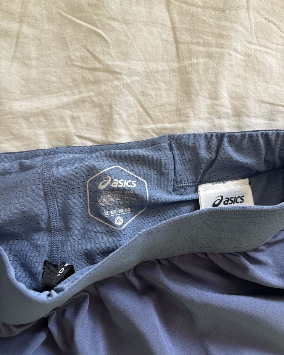 Asics Pantaloni: Shorts Running/Trail Asics  – Nuovo (secondo la descrizione) da Pâquier-Montbarry venduto da dloic_ 1