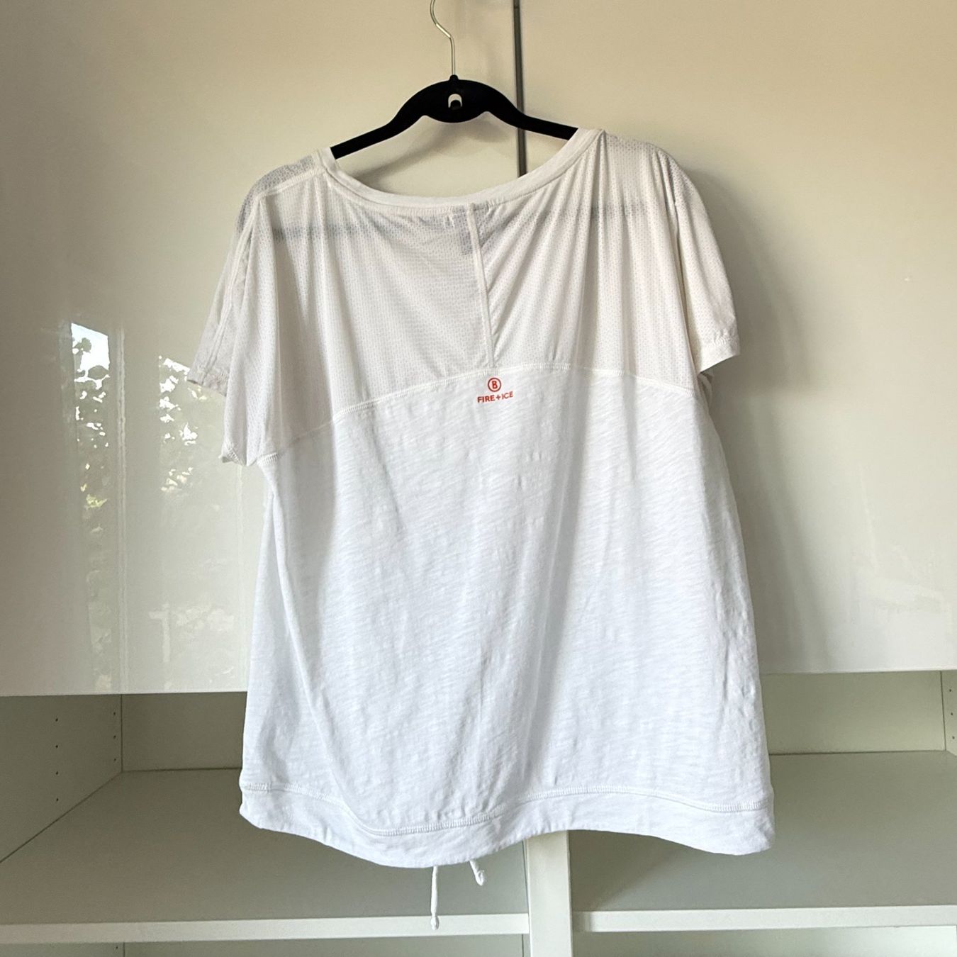 Bogner T-shirt: Bogner Fire+Ice T-Shirt, Weiss, Gr. S – Usato da Riedholz venduto da han_fy6l 3