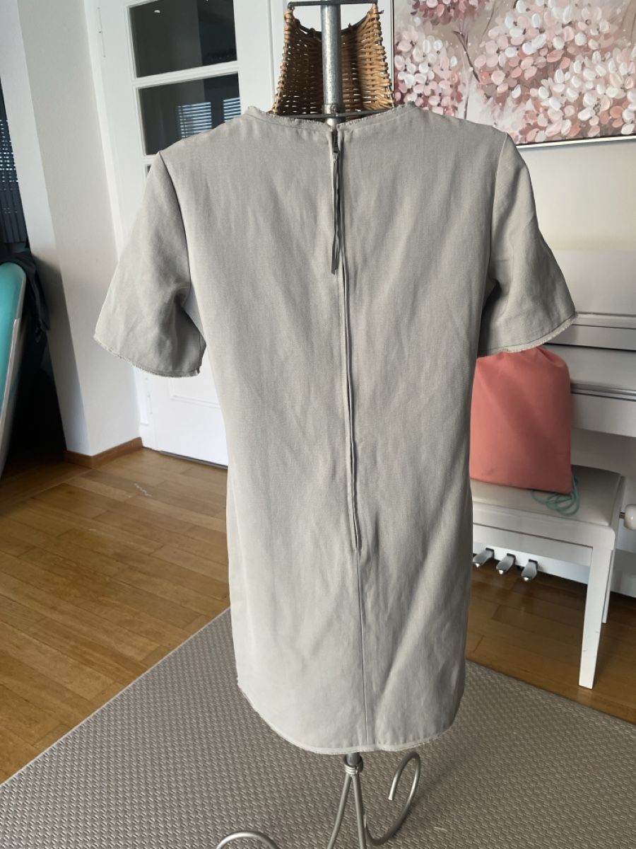 Vestiti: Kleid, Elise Gug, grau, 40 – Usato da Solothurn venduto da Bobesch08 2