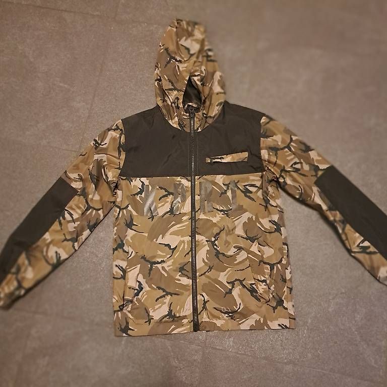 Giacche: Jacke – Usato da Neftenbach venduto da sam_jbb5