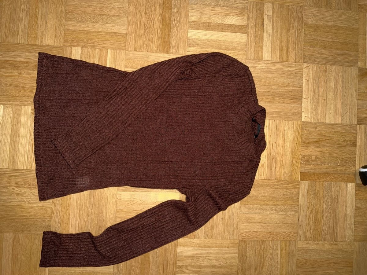 Tops: Langarmshirt gerippt – Neu (gemäss Beschreibung) aus Biel/Bienne von Peeeep10