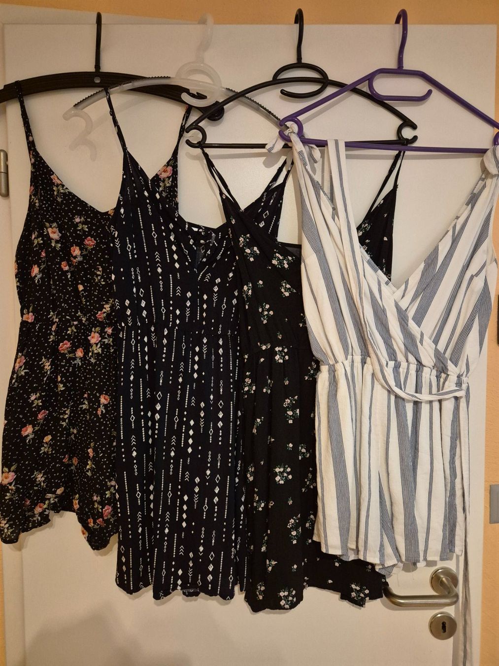 Lots de vêtements: Kleiderpaket – D'occasion à Zunzgen par Flipflap02