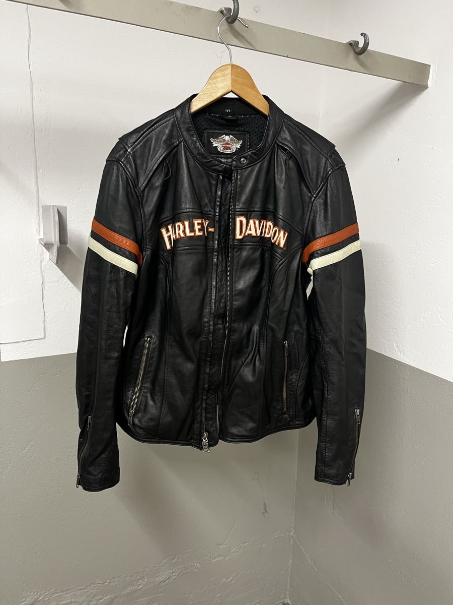 Harley-Davidson Giacche: Harley Davidson Damen Lederjacke – Usato da Bern venduto da Romingerre 7