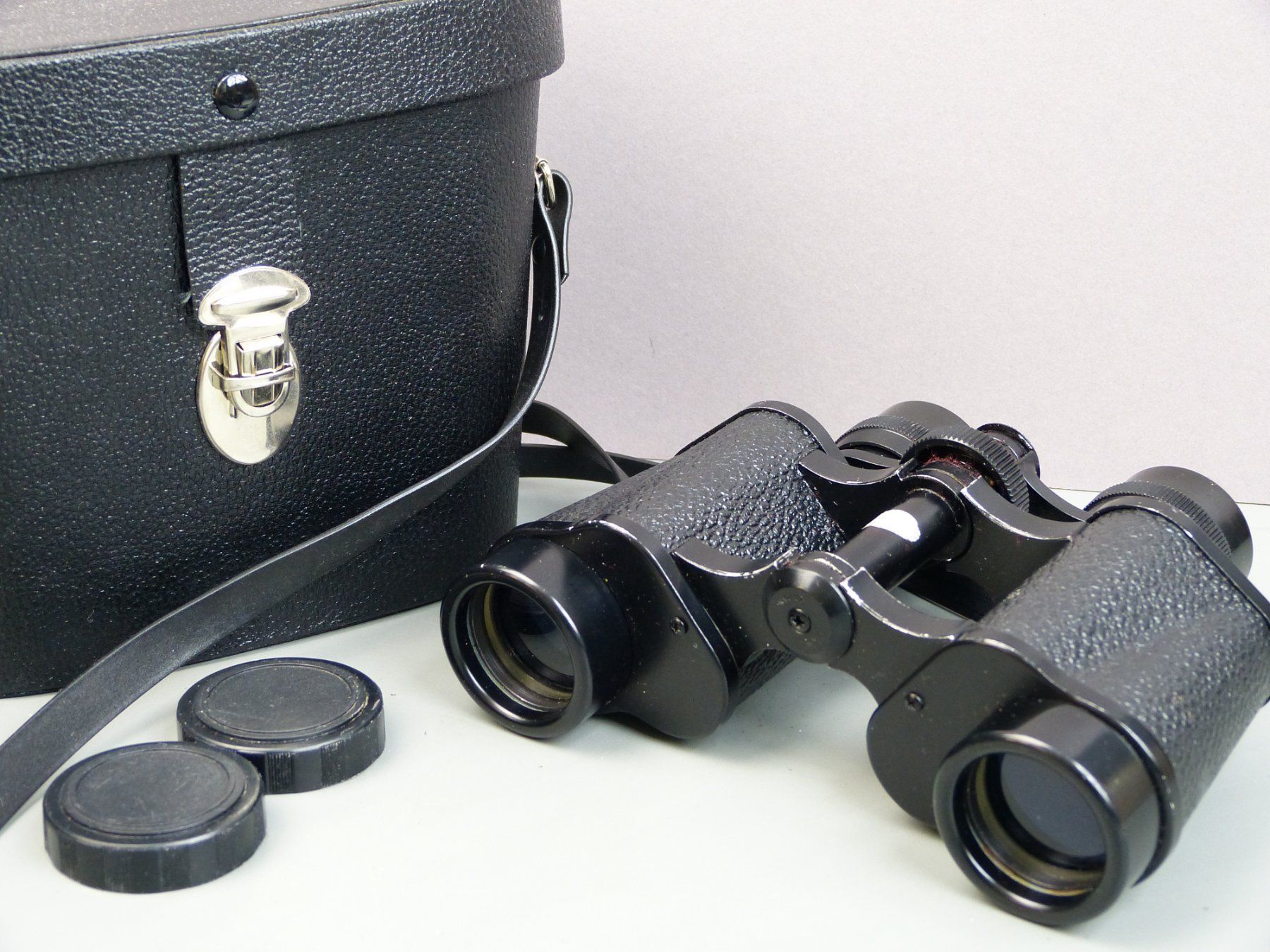 Binocoli: Feldstecher Champion 8 x 30 Coated Optics + Köcher – Usato da Rheineck venduto da mur.man 9