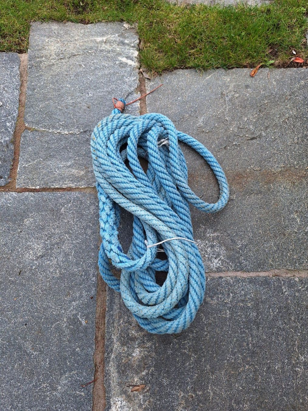 Corde: Altes Bootsseil - 11,5 m - Deko Vintage – Usato da Erlenbach ZH venduto da Sondeiwendiz 1