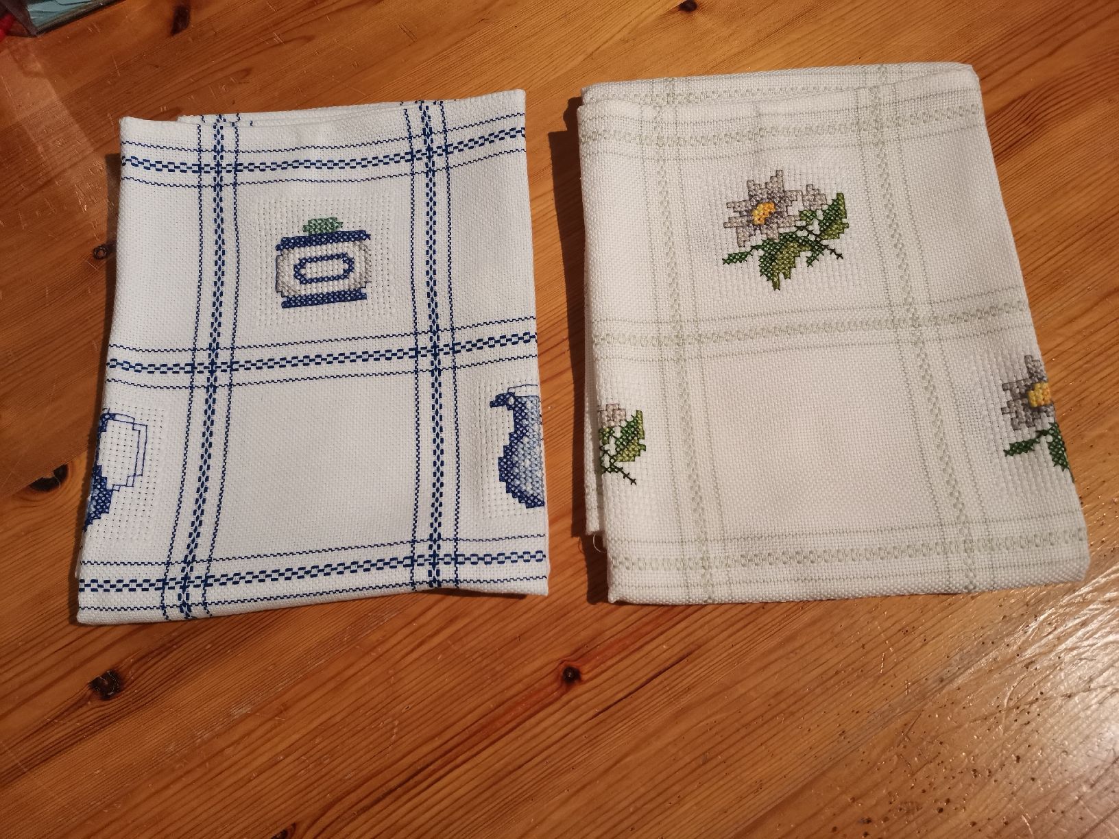 Strofinacci: Linges brodés – Nuovo e nell'imballaggio originale da Cournillens venduto da masoeur