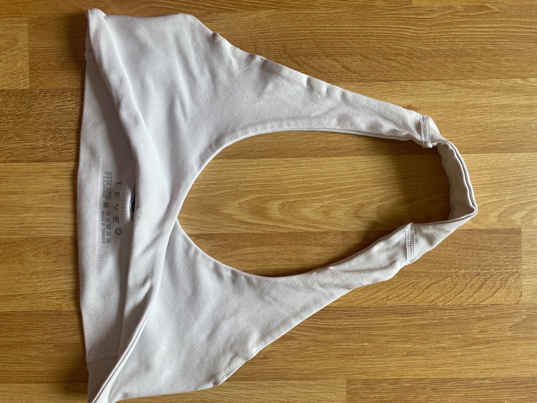 Teveo Tops: signature twisted bh teveo – D'occasion à Bern par liv_km2r