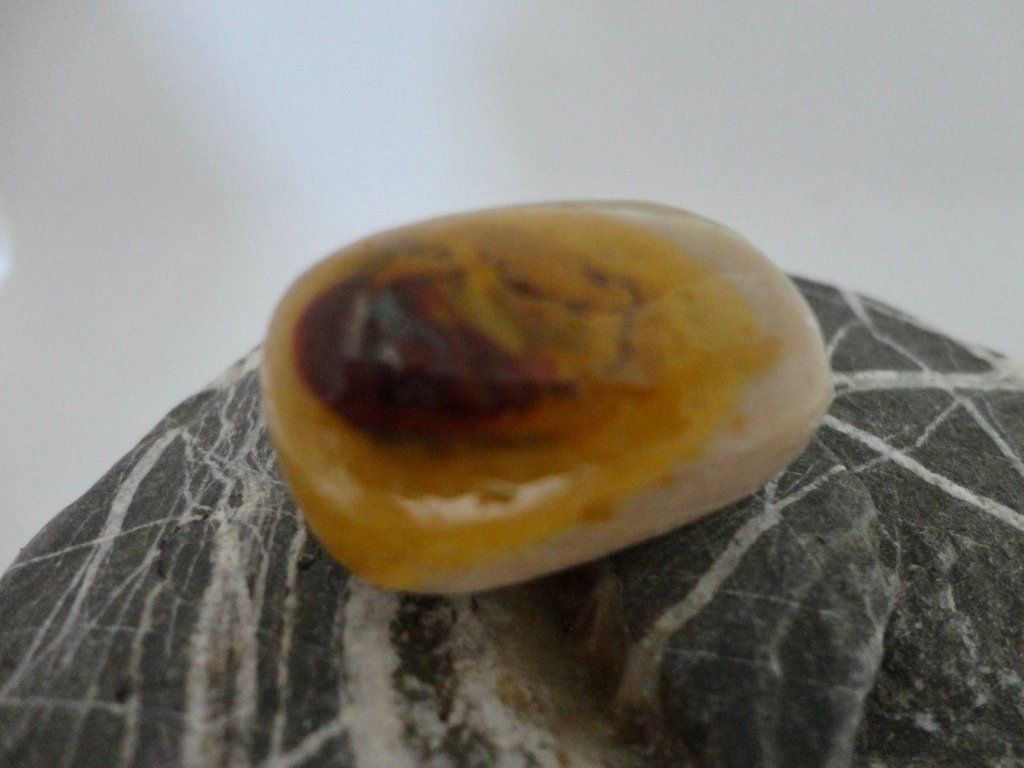 Mineralien & Heilsteine: Mookait Heilstein – Neu (gemäss Beschreibung) aus Biberist von Steine