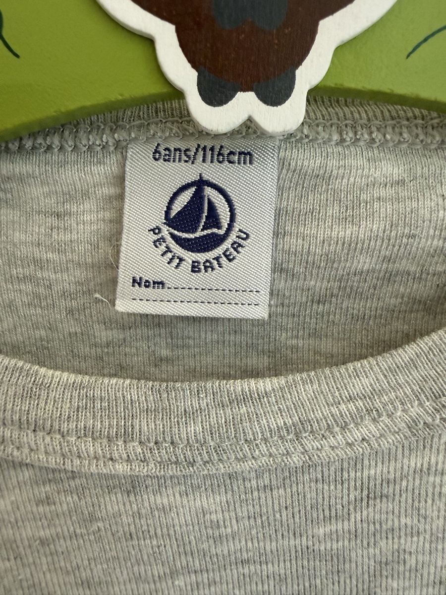 Petit Bateau Camicie, T-shirt & Polo: Petit Bateau Langarmshirt Grau 116cm – Usato da Ebikon venduto da InesUndElf 1