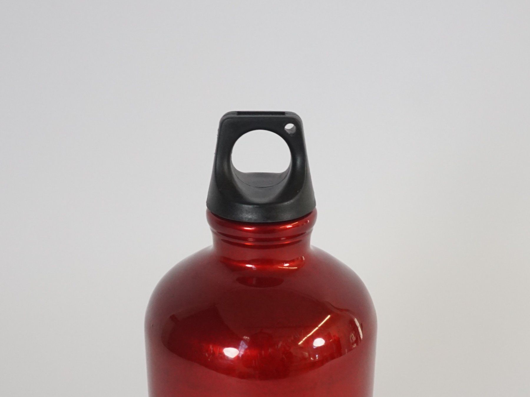Sigg Borracce & Thermos: Sigg Trinkflasche rot – Usato da Pratteln venduto da Restwert_Pratteln 2