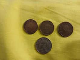 Lot de 4 pièces de monnaie Taiwan ancien état variable