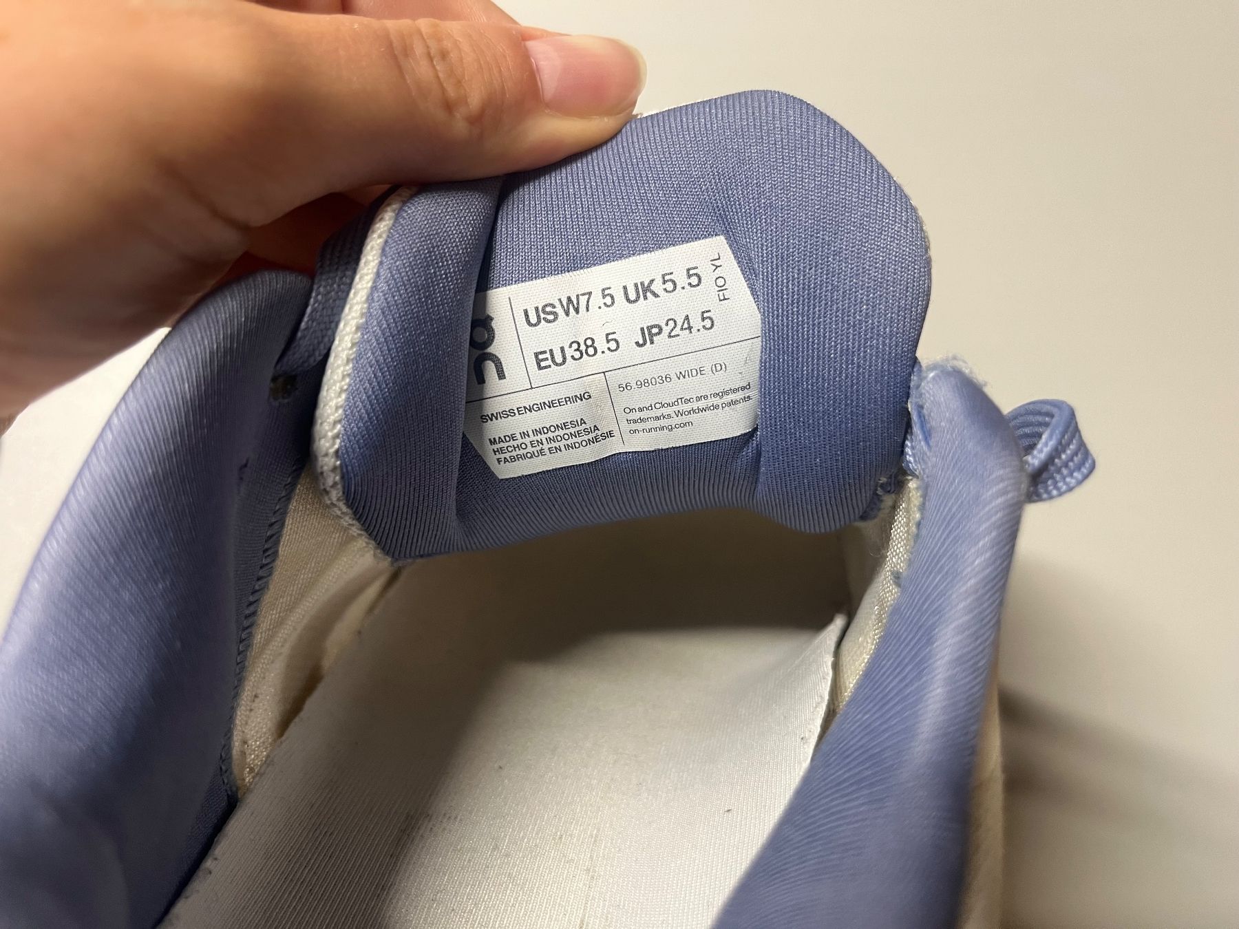 On Scarpe da donna: ON CLOUDRUNNER LAUFSCHUHE EU 38,5 – Usato da Richterswil venduto da learn80 4