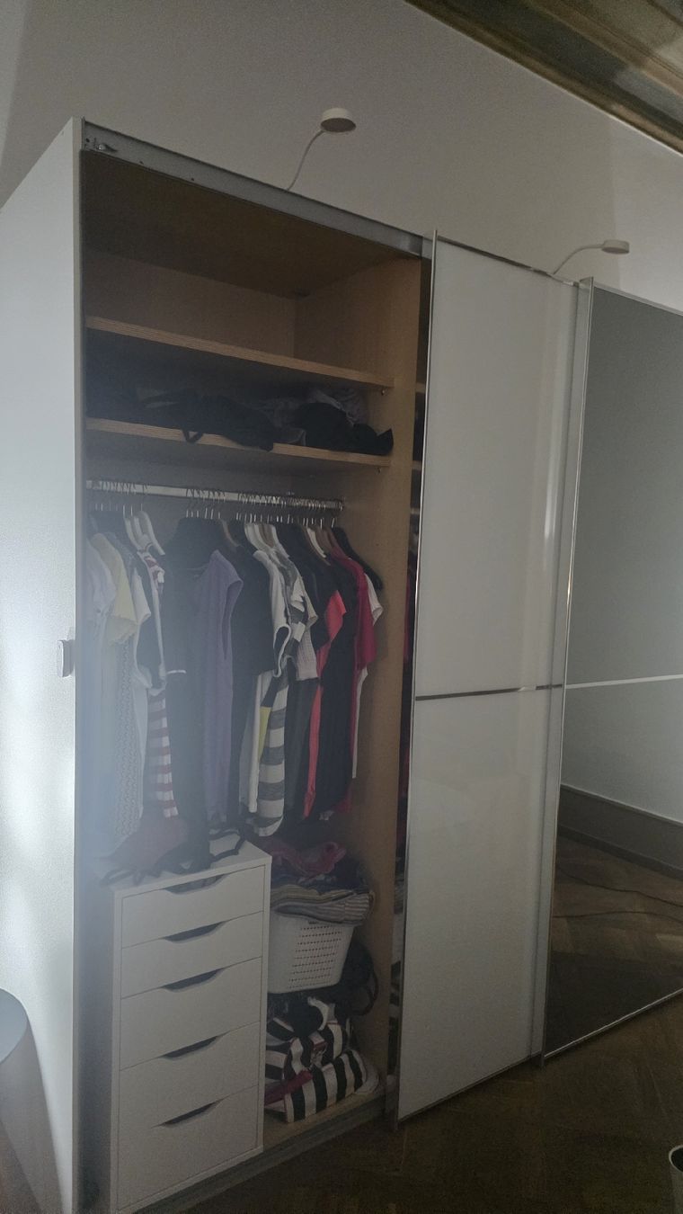 Schränke: Kleiderschrank – Gebraucht aus Bern von cronico 1