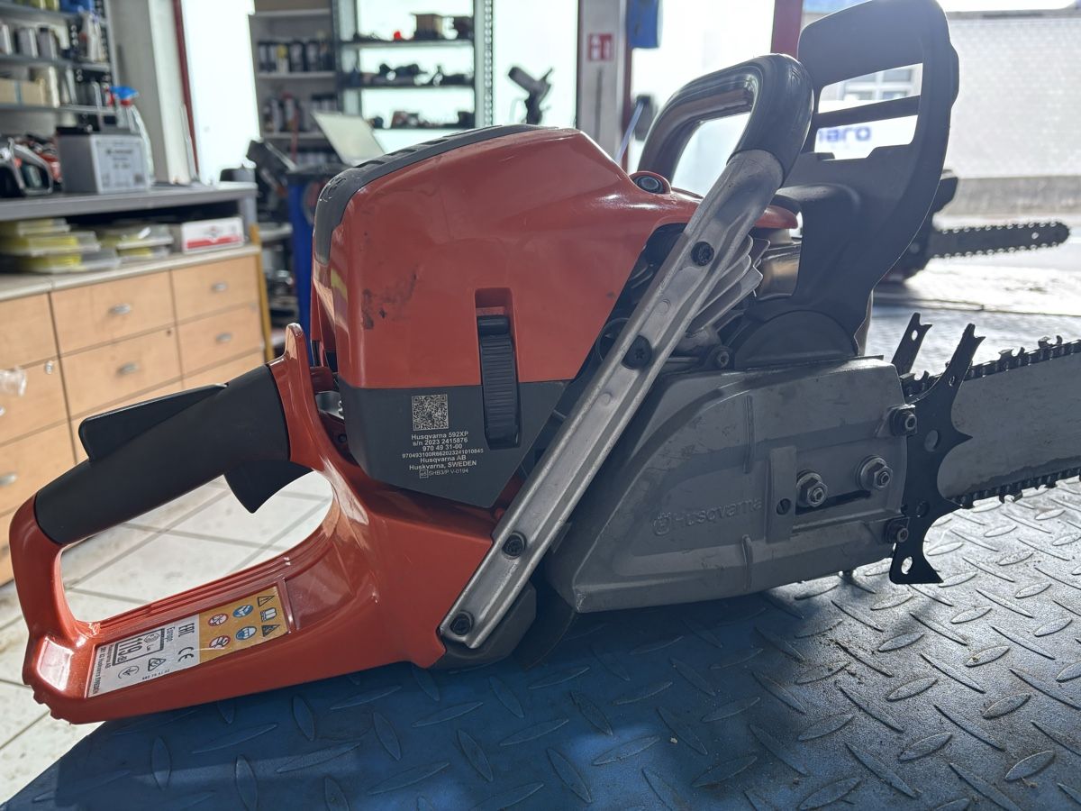 Husqvarna Seghe: Husqvarna 592xp – Usato da Grono venduto da M-SAGL 2
