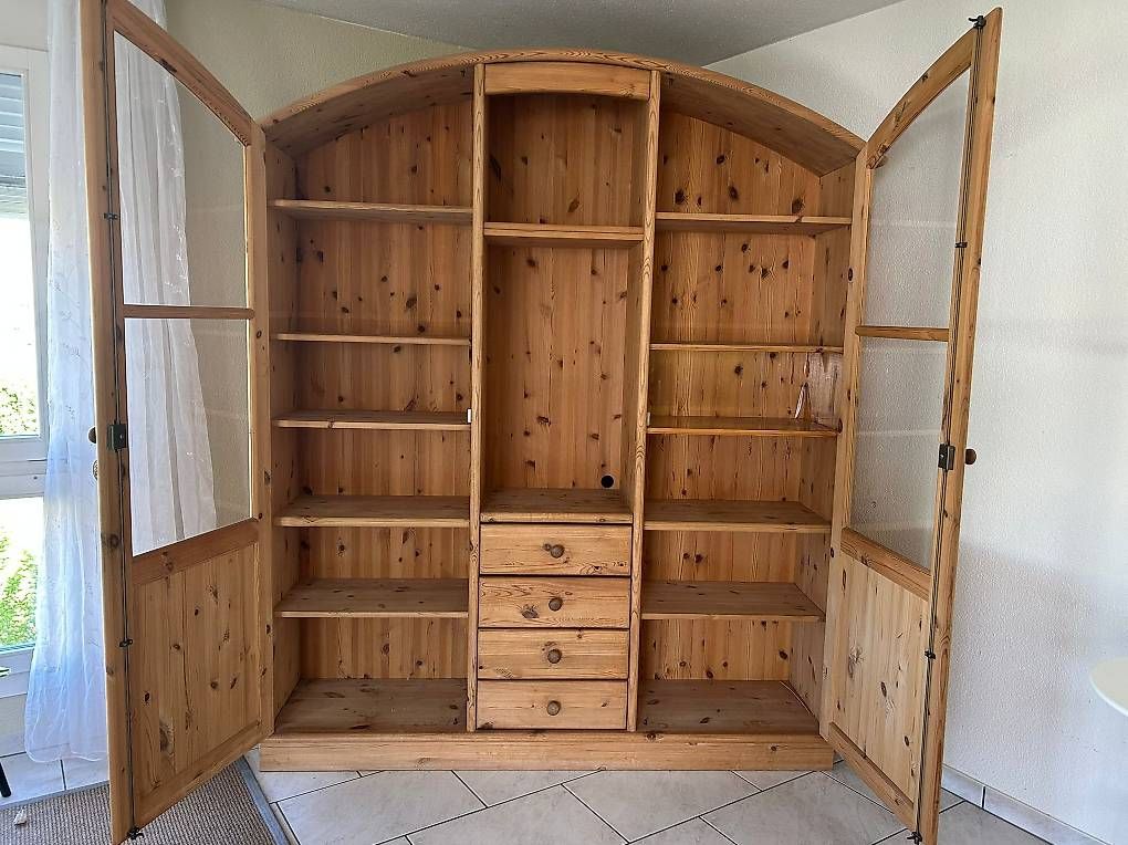 Armadi: Arvenholz Schrank/Buffet – Usato da Bern venduto da Martinfuchs 2