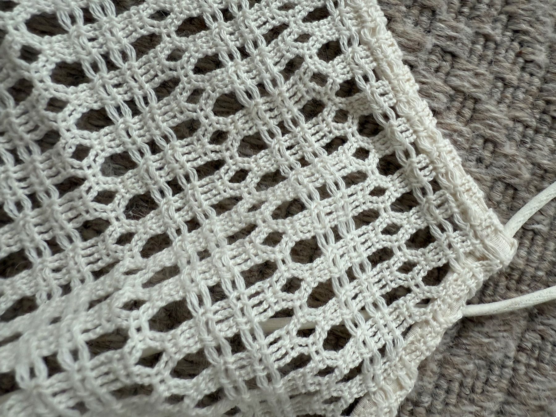 H&M Vestiti: H&M Crochet Mini Dress – Nuovo (secondo la descrizione) da Zürich venduto da han_x9xh 4
