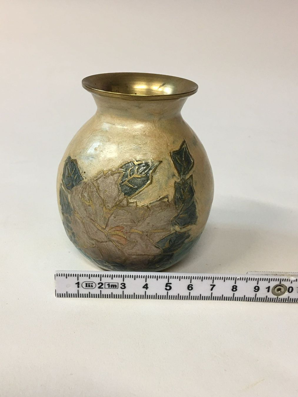 Vasen & Gefässe: Messing Vase mit Blumenmuster Handarbeit Vintage – Gebraucht aus Olten von ELHANDEL 6
