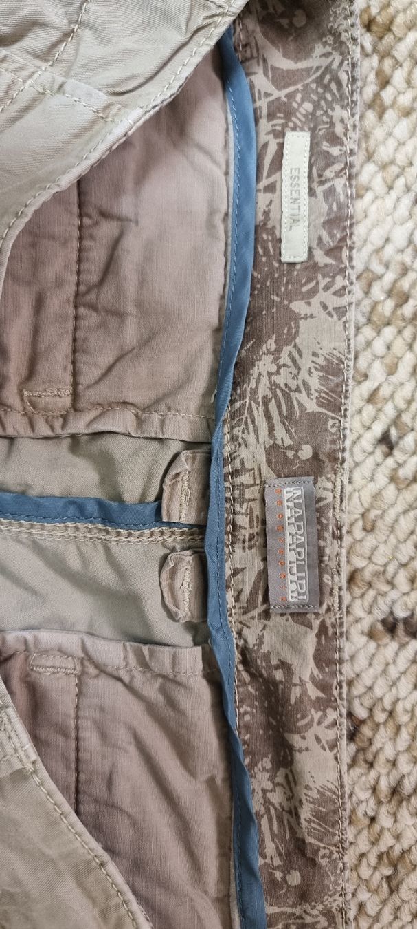 Napapijri Pantaloni: Napapijri Workerhose Damen – Usato da Ettingen venduto da ssc_dsr2 2