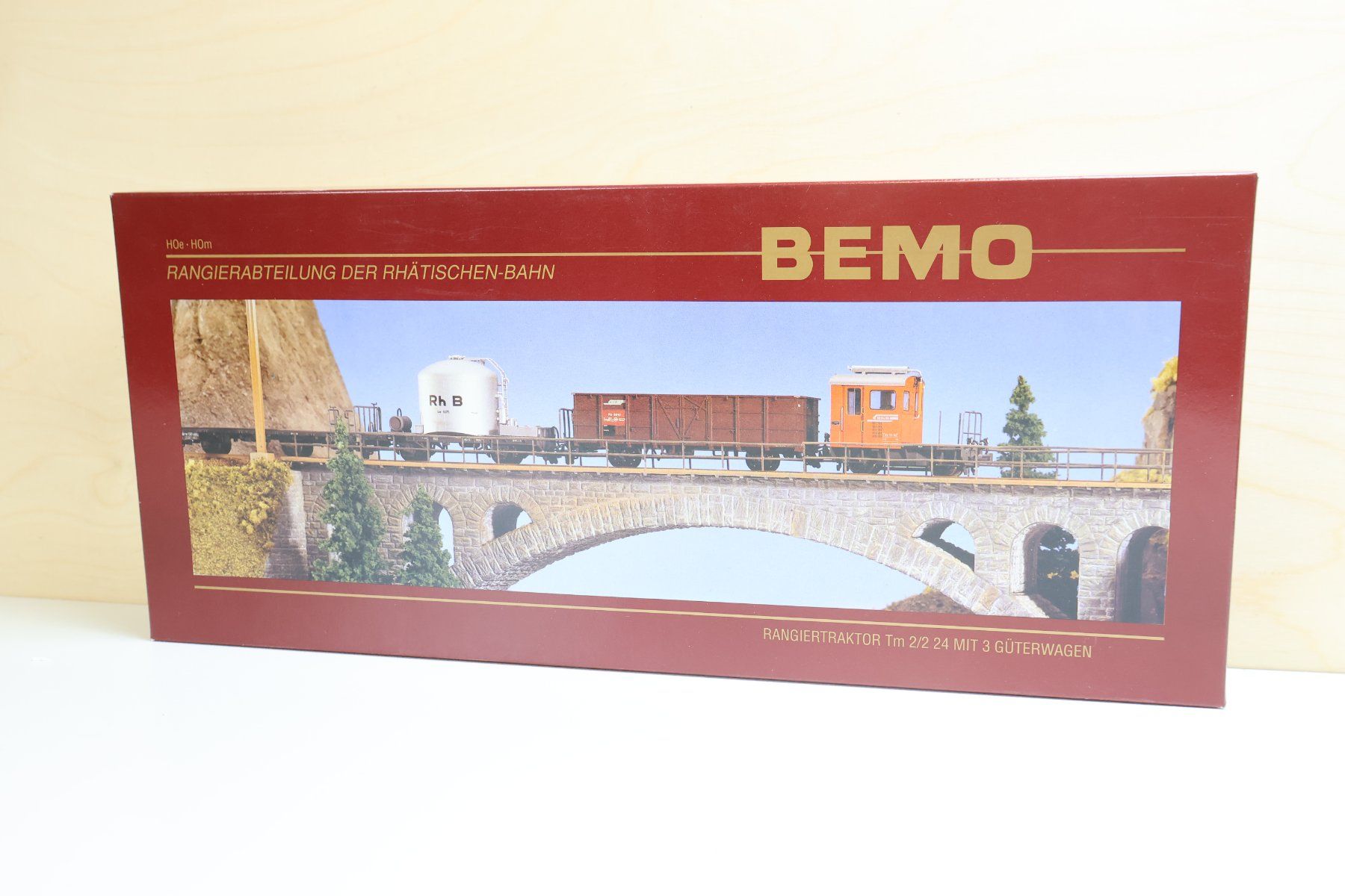 Bemo Modellini di ferrovie: BEMO RhB Güterwagen Set 7273 110 - H0m Neuwertig – Usato da Winterthur venduto da Monstera 1