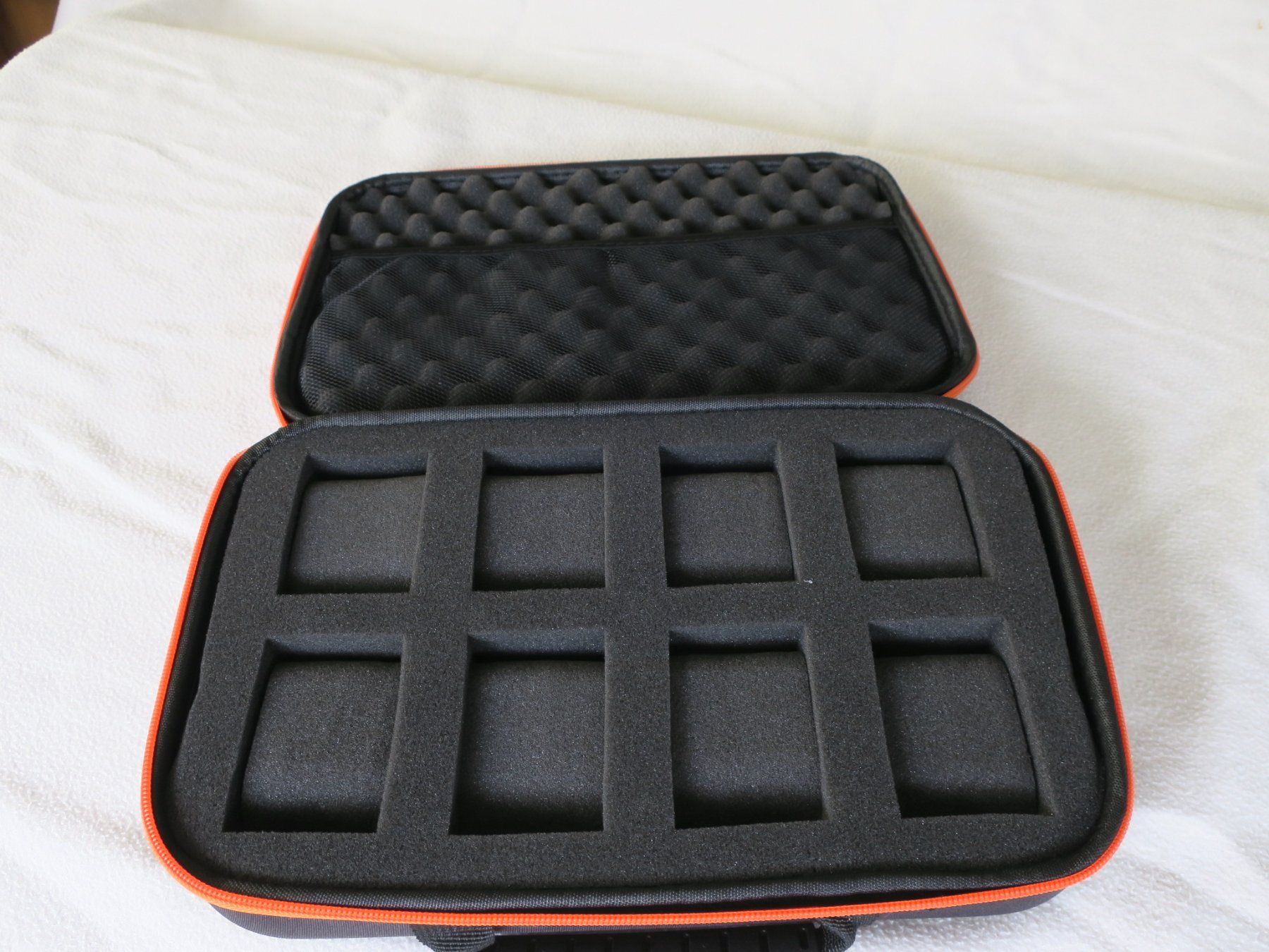 Boîtes de montres: Uhrenbox-  Textilbox – Neuf (Voir description) à Oberdorf NW par hewi52 1