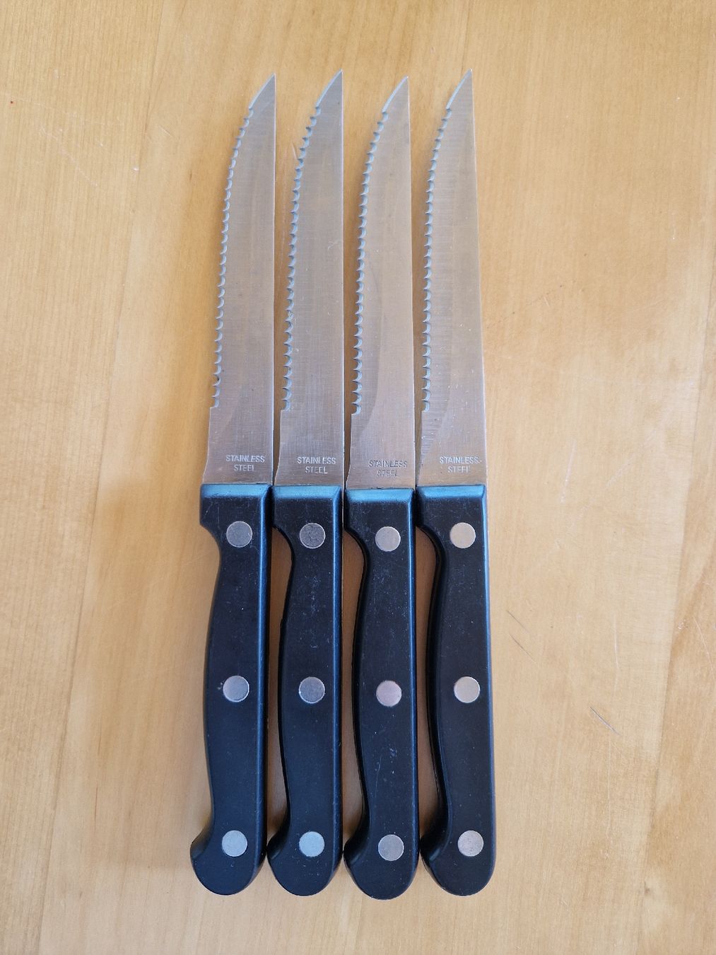Küchenmesser: Steakmesser 4x – Gebraucht aus Wädenswil von jah_6z56 2