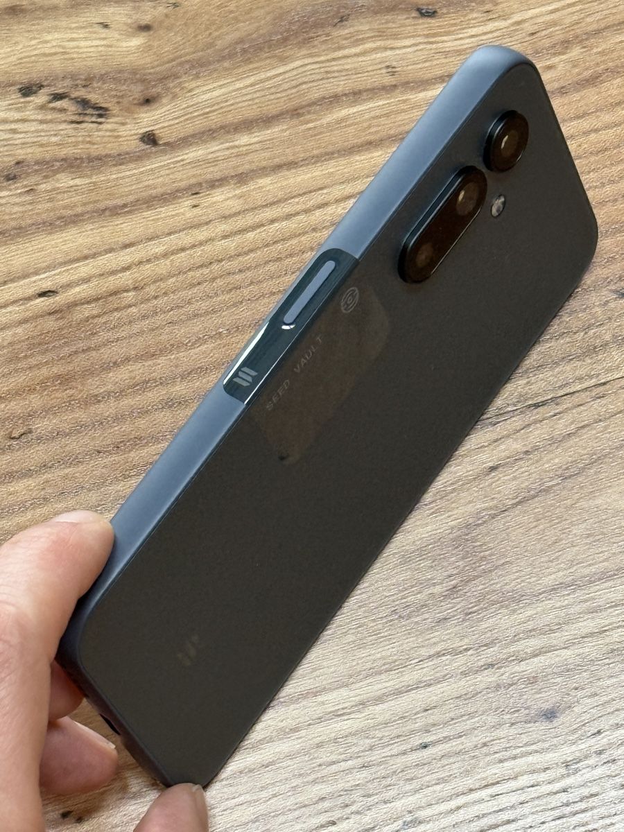 Telefoni cellulari / Smartphones: Solana Seeker smartphone neuf – Nuovo (secondo la descrizione) da St. Ursen venduto da AmazedOne 2