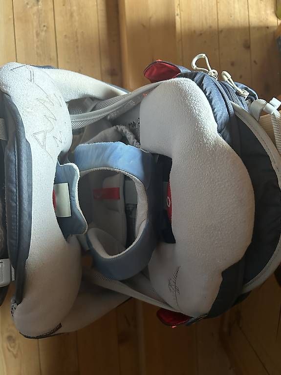Osprey Porte-bébés ventraux & dorsaux: Kindertrage Osprey Poco Premium – D'occasion à Kallnach par sonne2011 2