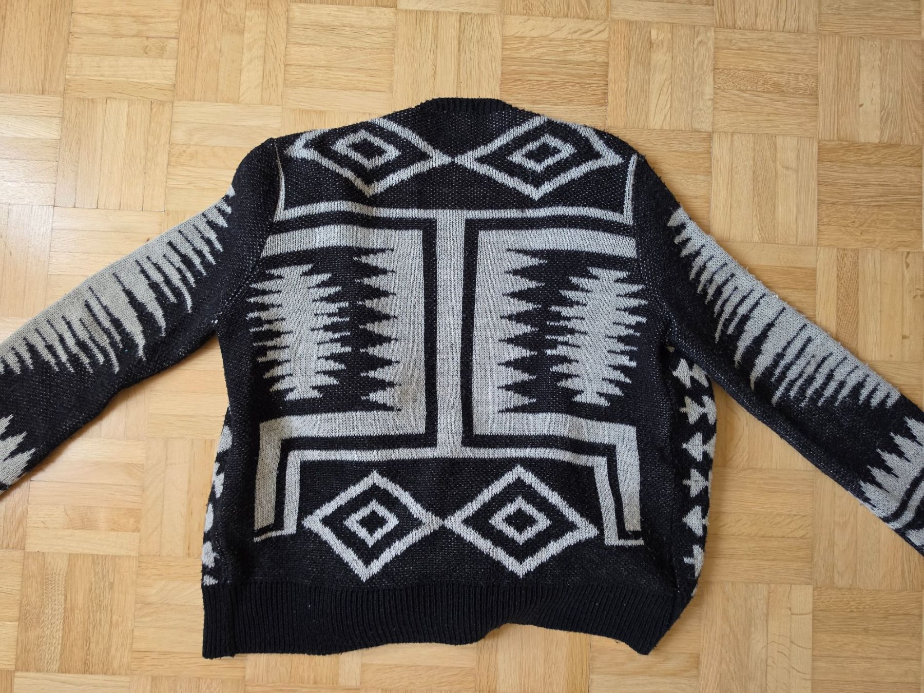 Jacken: Ethno Strickjacke Rick Cardona 1 Size – Gebraucht aus Stäfa von flamingo_17 8