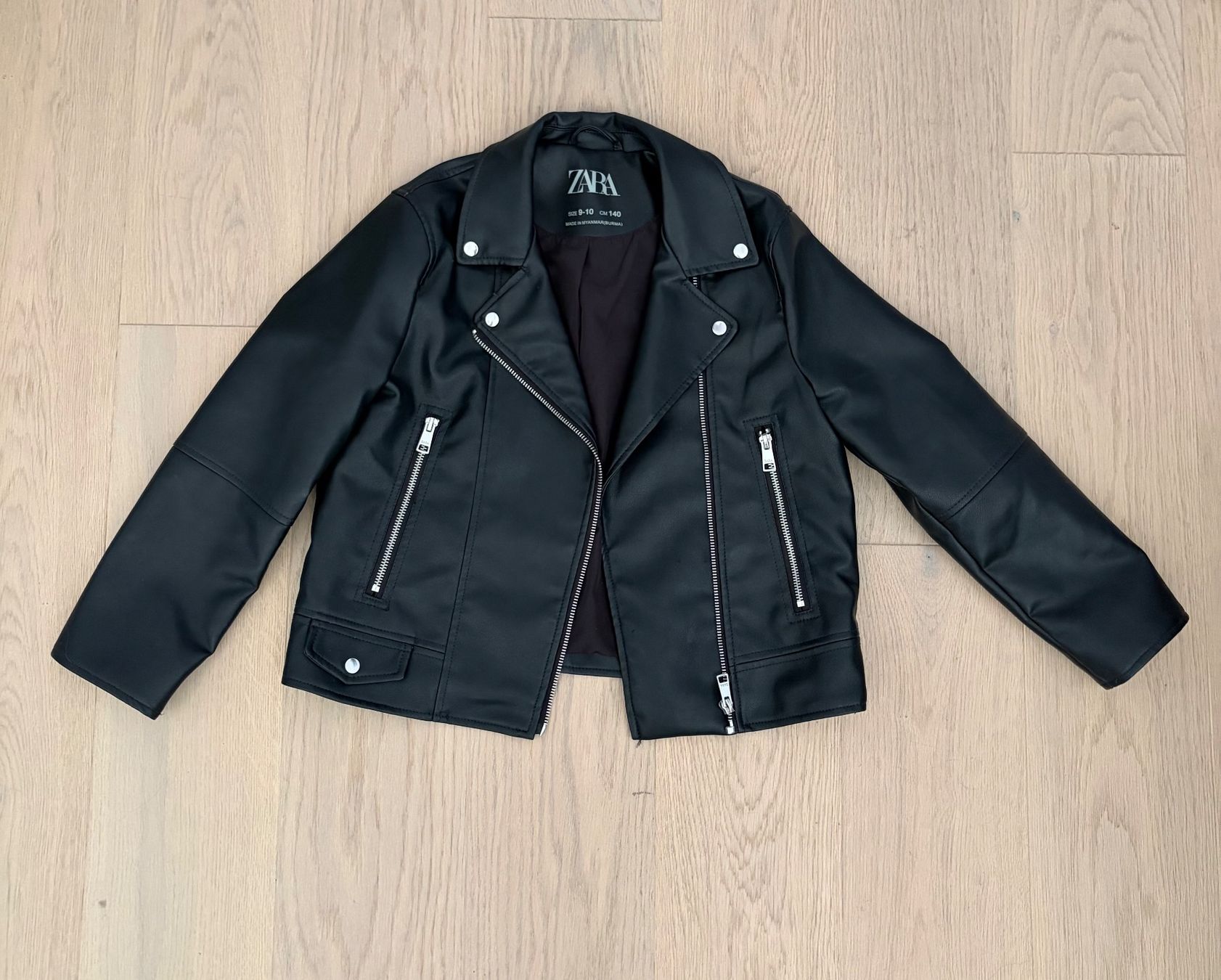 Zara Jacken & Mäntel: Kunstlederjacke Mädchen Size 140 – Gebraucht aus Steinhausen von KAMKA