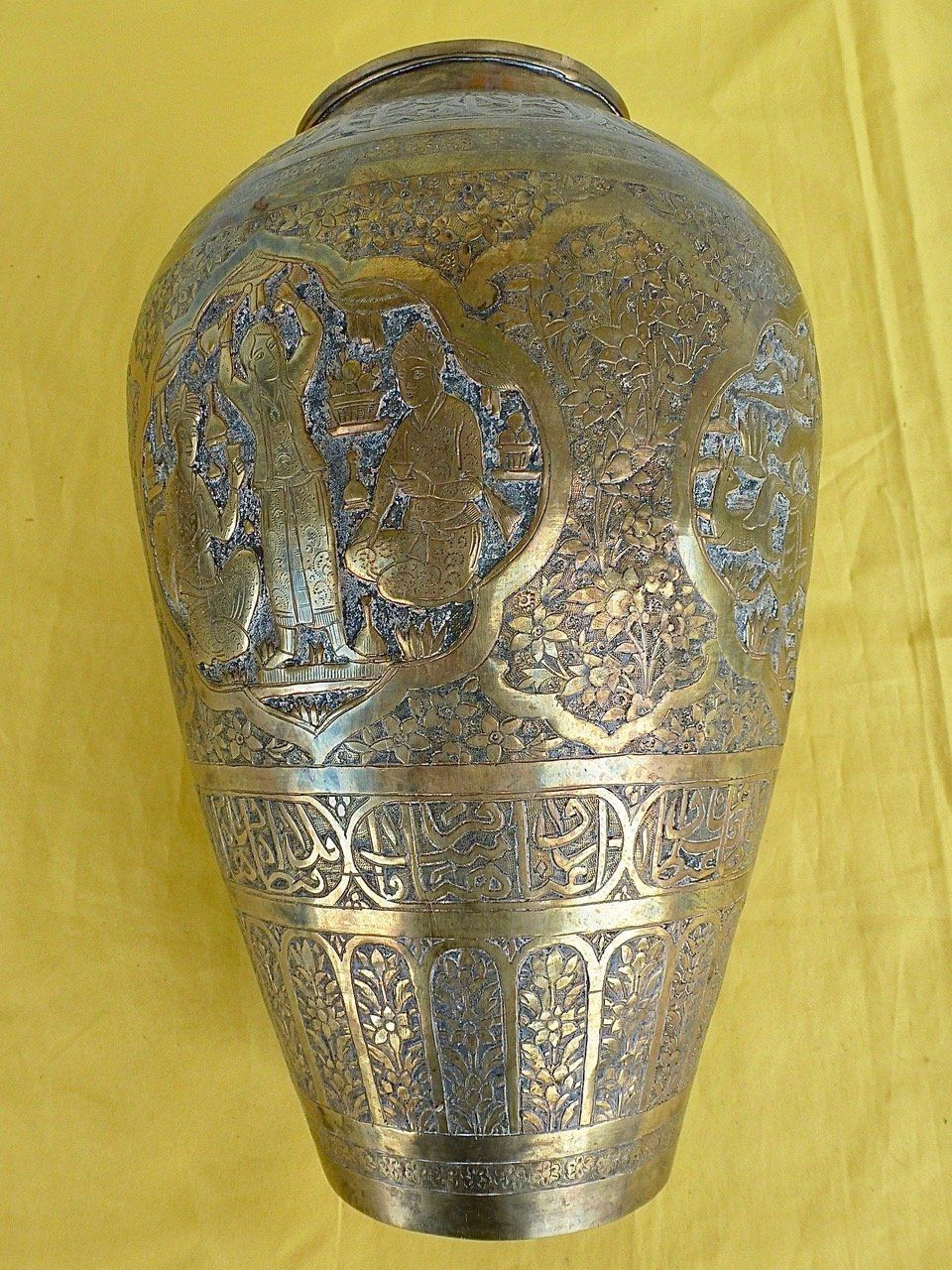 Vasi & Recipienti: Antike orientalische Vase, Handarbeit, Top Deko – Usato da Zürich venduto da cornetto55 5