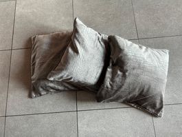 3x Zierkissen/ Fellkissen 45x 45 cm, Farbe Grau