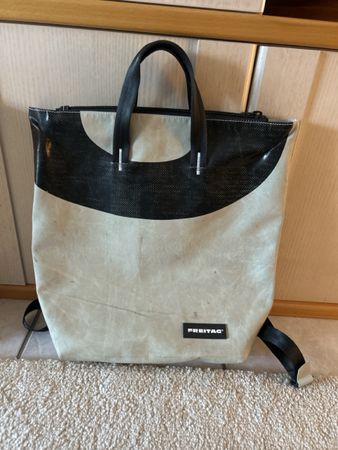 Sac à dos FREITAG rare, comme neuf