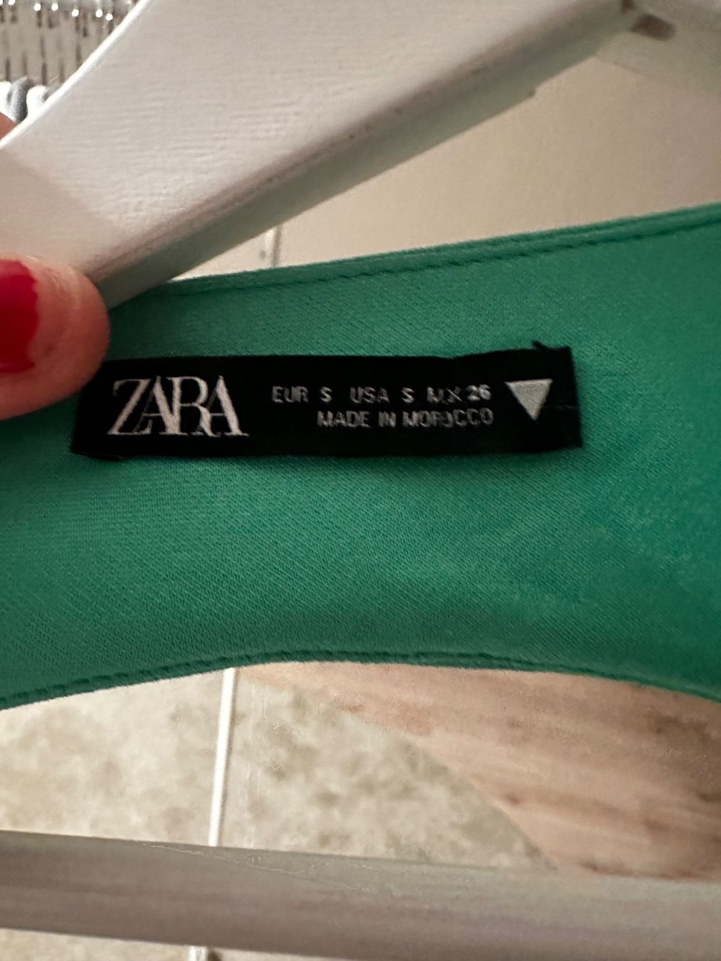 Zara T-shirt: T-shirt – Nuovo (secondo la descrizione) da Rapperswil BE venduto da aro_66tx 2