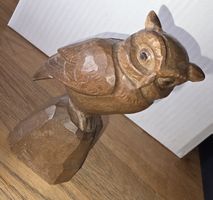 Eule Figur Aus Holz und Handgeschnitzt wunder schön 