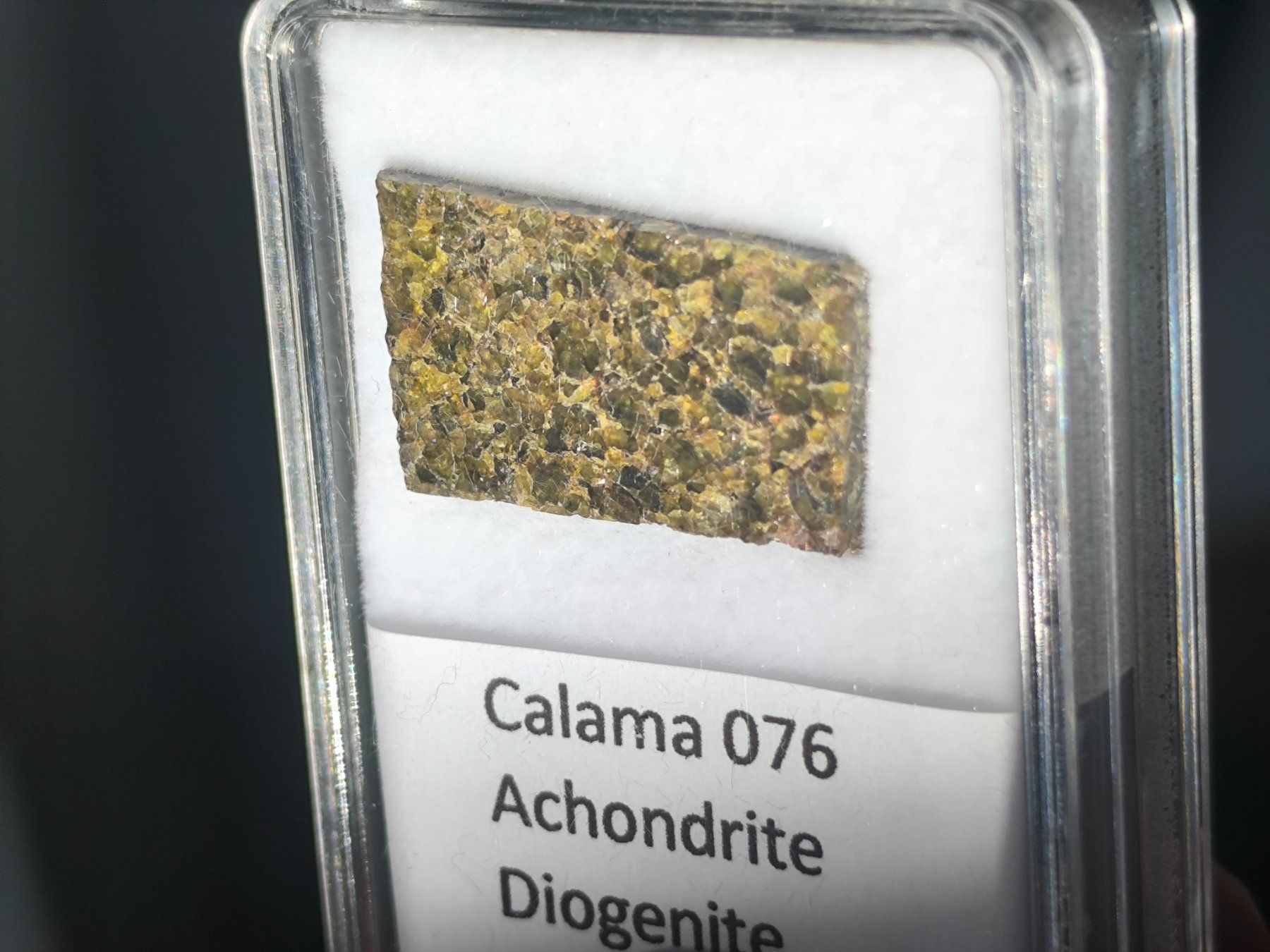 Minerali & Pietre curative: Meteorite Calama 076-  diogenite - 2.3 gr – Usato da Le Vaud venduto da R_Gill 2