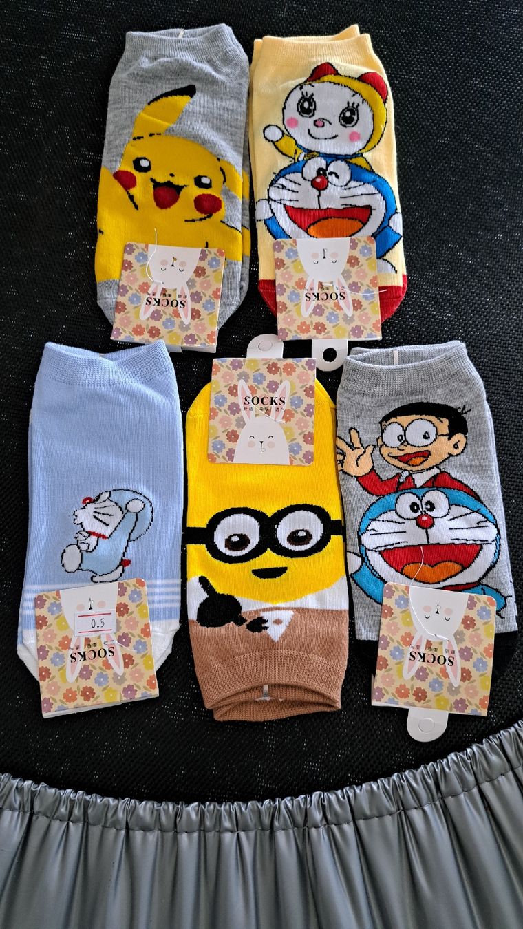 Calze per bambini: chaussettes enfant taille 33-36. neuf – Nuovo e nell'imballaggio originale da Meyrin venduto da Zahra011