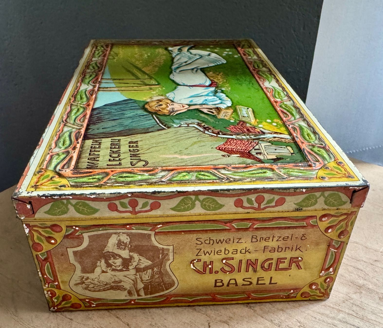 Pots: CH. SINGER BASEL - Waffeln Leckerli - antike Blechdose – D'occasion à Rothrist par Luckywinner 5