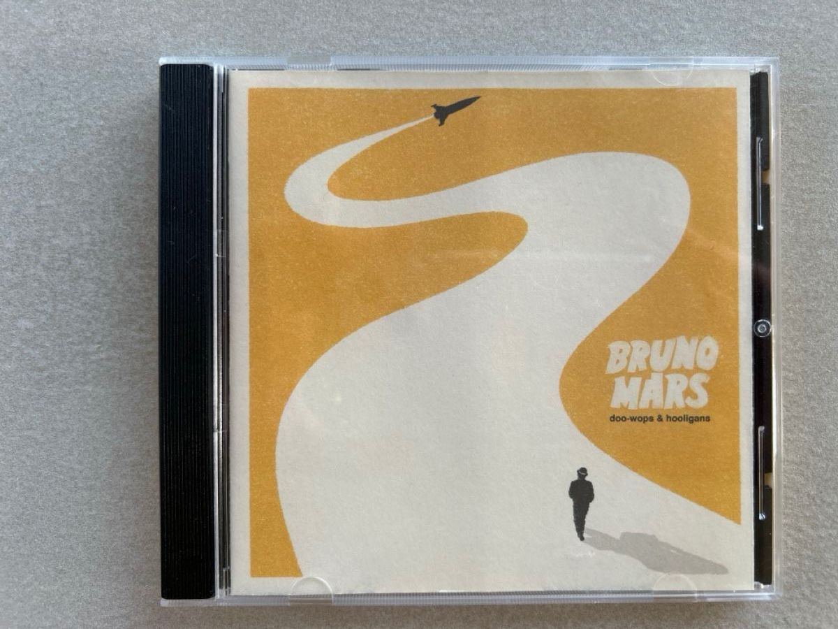 CD: BRUNO MARS Doo-Wops & Hooligans CD guter Zustand – Usato da St. Urban venduto da uschi73