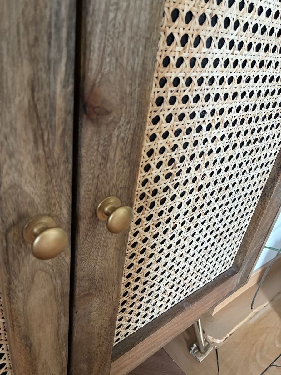 Vitrinen: Vitrinenschrank  – Gebraucht aus Winterthur von sym_w8b9 5