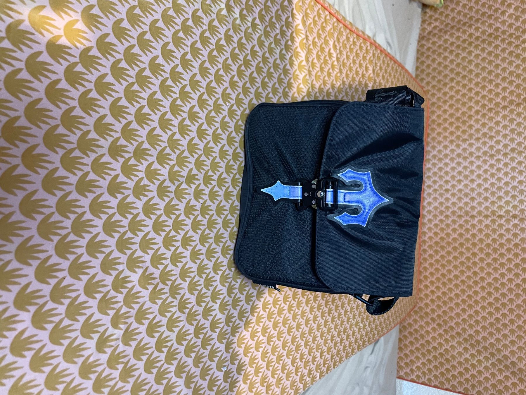 Trapstar Sonstige Kleidung & Accessoires: Sacoche Trapstar – Neu (gemäss Beschreibung) aus Mollens VS von tao_nh7g