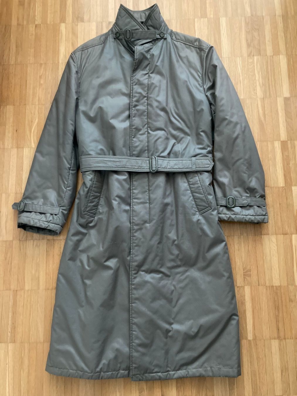 Cappotti: Langer Trenchcoat, Gr. 50 - NEU – Nuovo (secondo la descrizione) da Basel venduto da Nofretete39 2