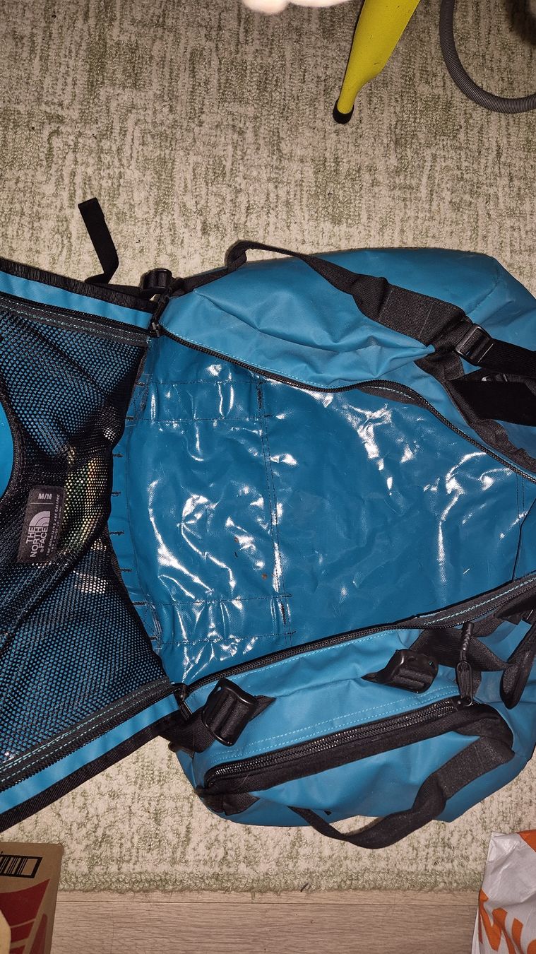 North Face Borse: The North Face Base Camp Duffle M 71l Petrol – Usato da Watt venduto da sarahZH1995 3