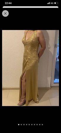 APART Abendkleid & Sandaletten Gr. 38  Gold