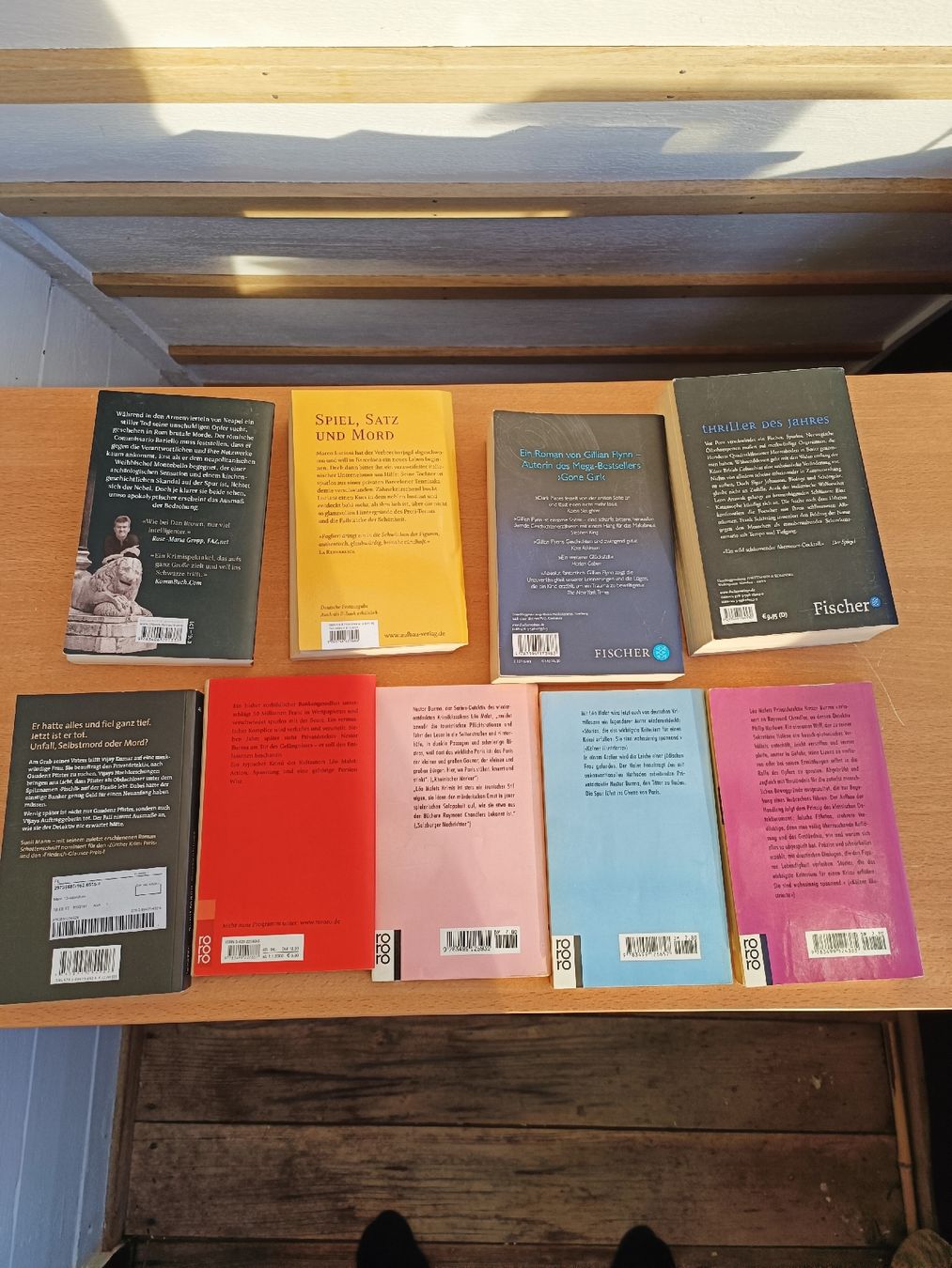 Libri: 9 Krimis Taschenbücher – Usato da Steffisburg venduto da zulg03 1