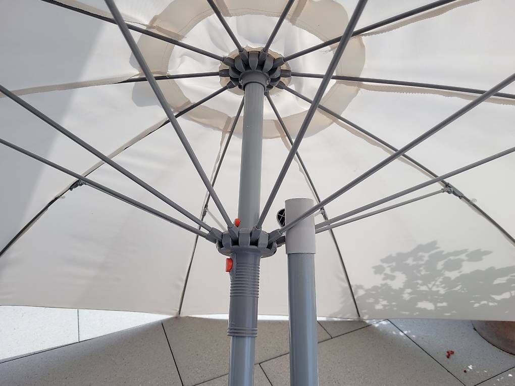 Parasols: Sonnenschirm 2.50m – D'occasion à Jona par PikePaul