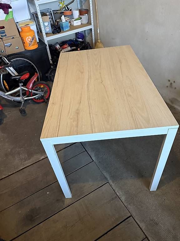 Ikea Tische: Table – Gebraucht aus La Chaux-de-Fonds von cha_c6rh
