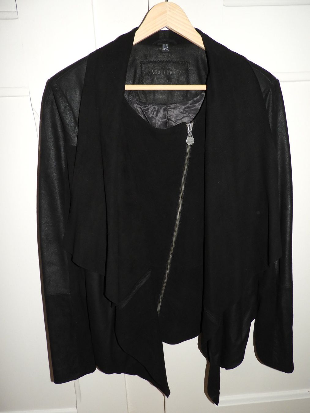 Giacche: Veste en cuir / blazer – Usato da Dombresson venduto da sev_bsb8