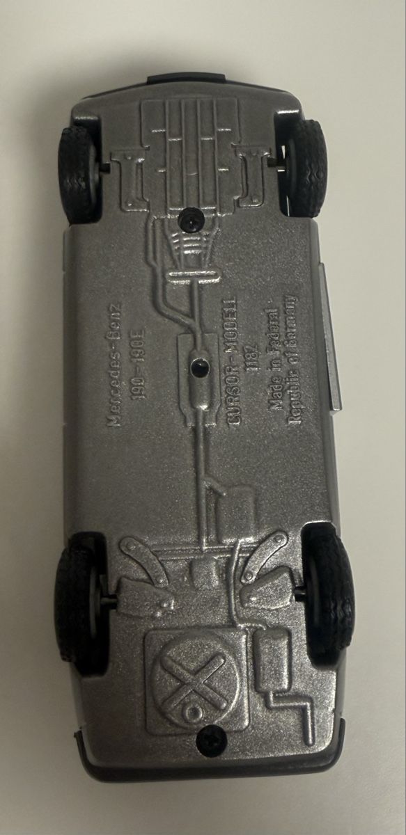 Mercedes-Benz Modellini d'auto: Modellauto Mercedes-Benz 190E Cursor silber  – Usato da Teufen AR venduto da lexa81 3