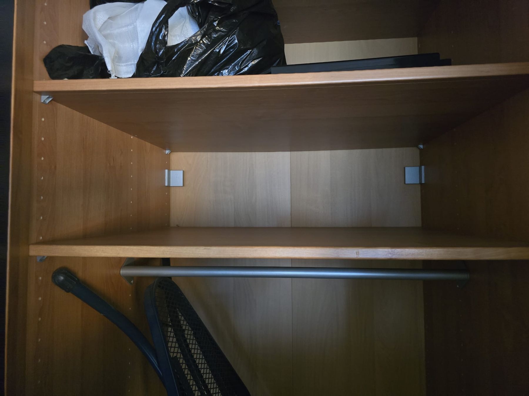 Armoires: Kleiderschrank – D'occasion à Flumenthal par ali_7x8p 3